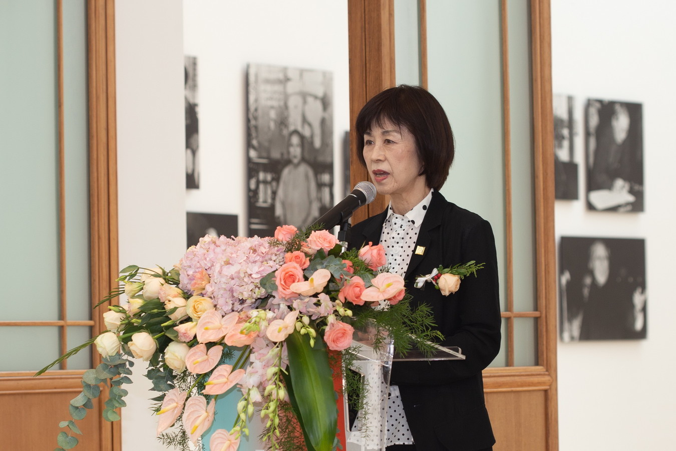 日本女子美术大学校长小仓文子致辞